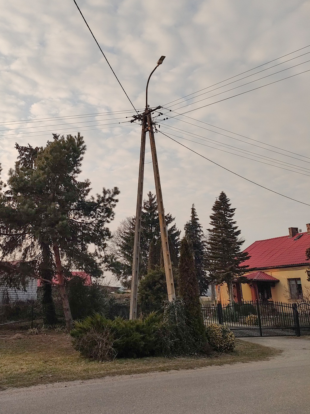 Lampa oświetlenia ulicznego