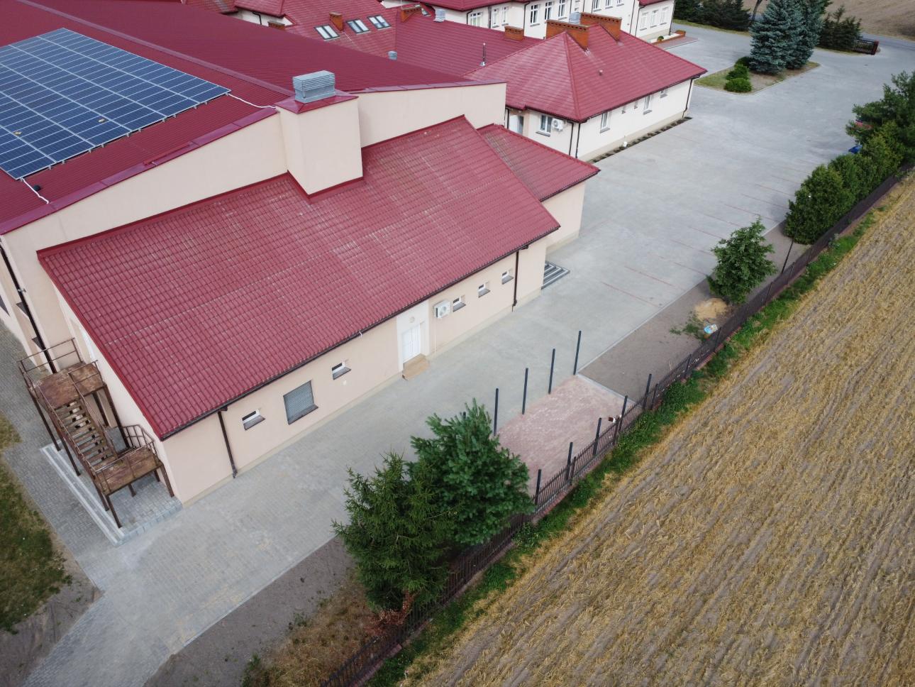 parking przy ZPO Winnica